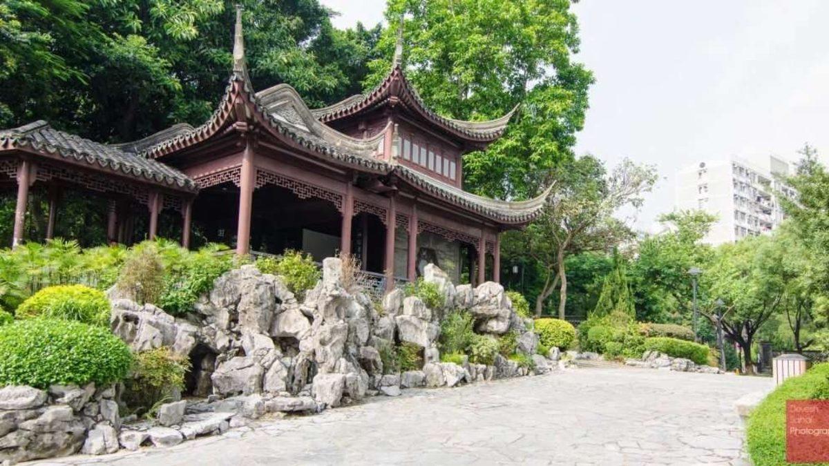 Çin’deki, Kanun Olmayan ve Her Tarafı Duvar Örülü Enteresan Şehir: 2 Kişi Yan Yana Bile Yürüyemiyormuş!