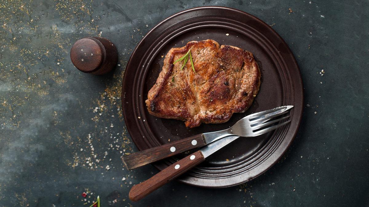 Kırmızı, Sarı ve Mavi: Yemeklerdeki Renkler İştahımızı Nasıl Değiştiriyor?