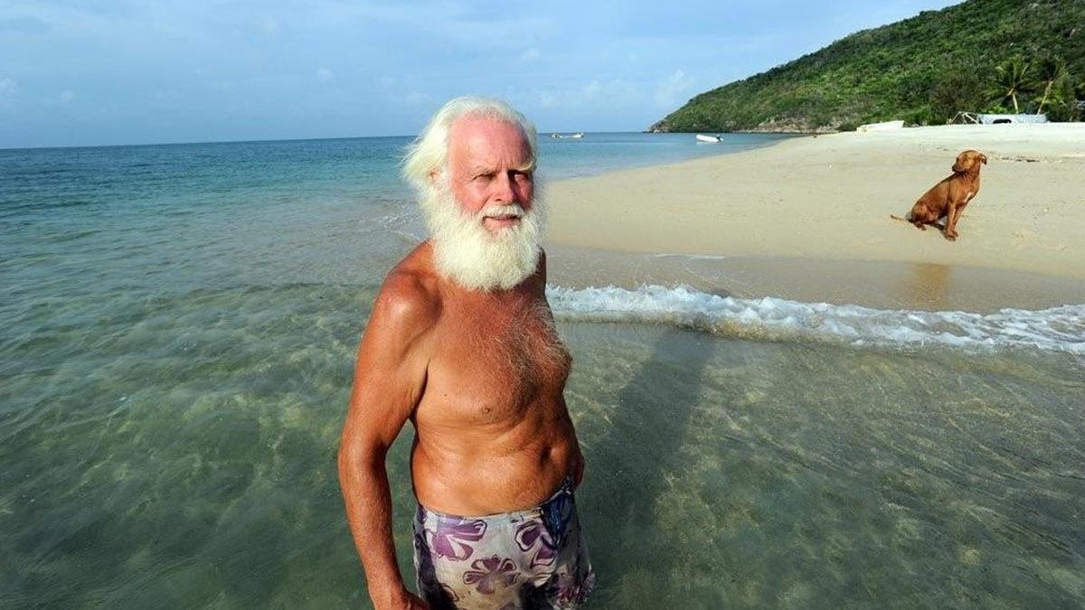 Milyon Dolarlık Servetini Kaybedip Issız Bir Adada 27 Yıldır Tek Başına Yaşam Süren Adamın İlginç Hikâyesi