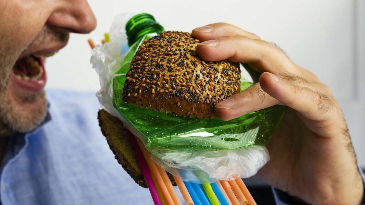 Kanımızdan Tutun Anne Sütüne Kadar Kimyasal Bulundu: Hangi Gıda Paketleri Sinsice Vücudumuza Giriyor?