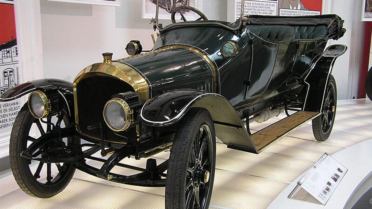 Audi, Opel, Fiat… Günümüzün Dev Otomobil Markalarının İlk Arabaları Nasıl Görünüyordu?