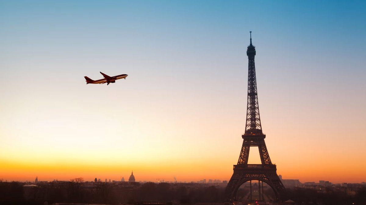 Paris’te Gökyüzüne Baktığınızda Neden Hiçbir Zaman Uçak Göremezsiniz?