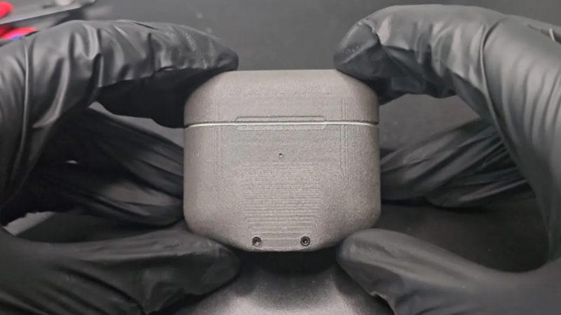 Lightning Girişe Sahip AirPods Kılıflarını USB-C’ye Uygun Hâle Getiren Kılıf Tanıtıldı