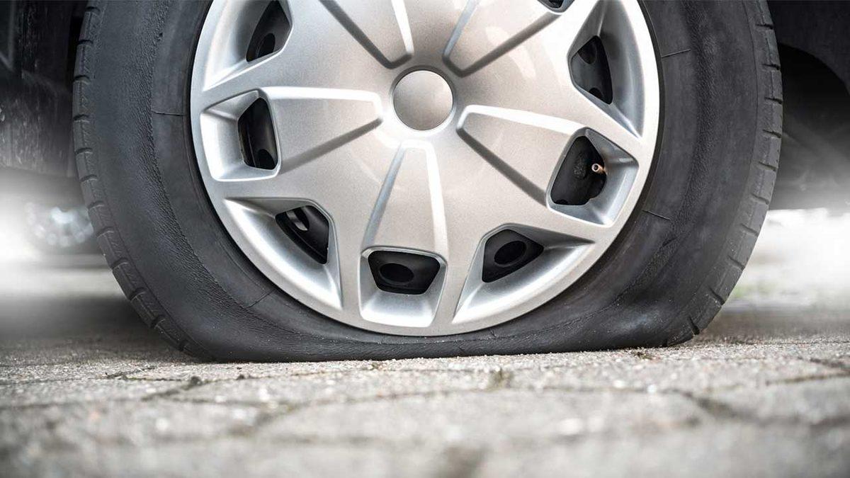 Uzun Bir Süre Yatan Araba Ne Gibi Zararlar Görür? Tek Sorun Paslanması Değil...