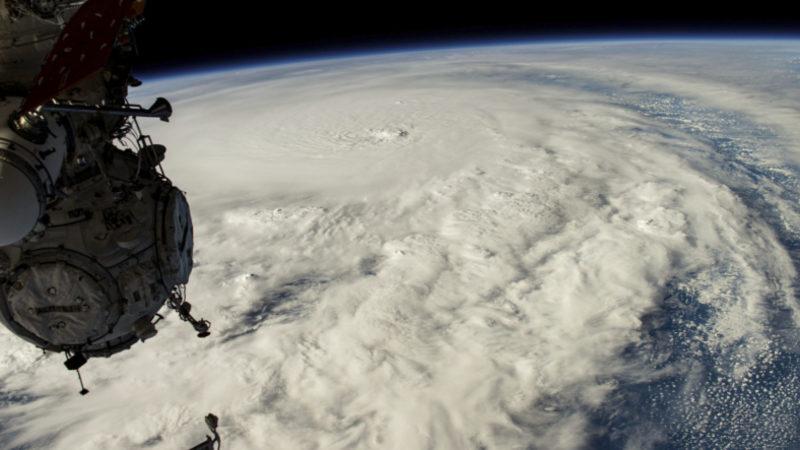 Milton Kasırgası Uzaydan Görüntülendi: Devasa Kasırga Kadraja Sığmadı