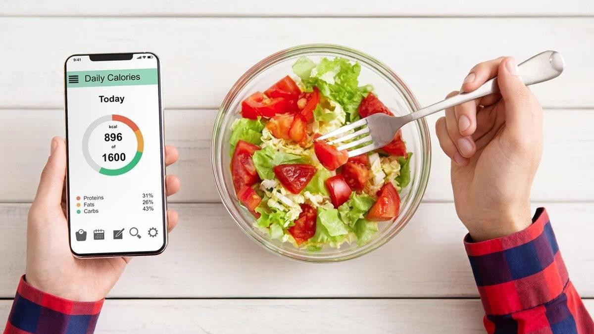 Yediğimiz Her Yiyeceğin Kalorisini Kim, Nasıl Hesaplıyor?