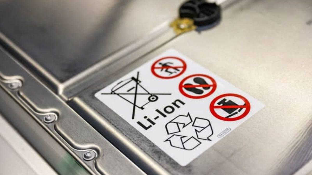 Hayati Bir Nedeni Var: Hava Yolları, Lityum İyon Pilli Cihazların Bagaja Koyulmasına Neden İzin Vermez?