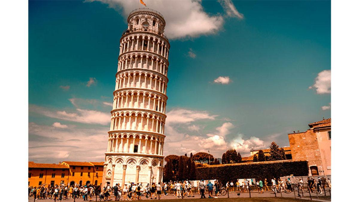 Başlangıçta Dümdüz Bir Kule Olarak İnşa Edilen Pisa Kulesi Ne Hata Yapıldı da Böyle Eğik Bir Form Kazandı?