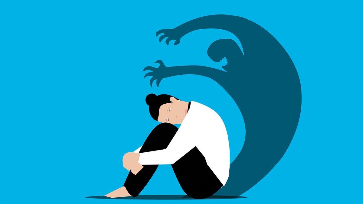 Gelmiş Geçmiş En İlginç Fobilerden: Bir Ördek Tarafından Her An İzlenme Korkusu!