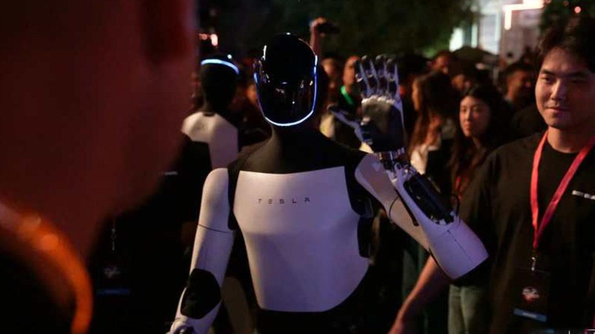 Kandırıldık: Tesla’nın Optimus Robotlarının İnsanlar Tarafından Yönetildiği Ortaya Çıktı