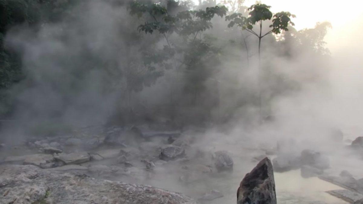 Amazon Ormanlarındaki Efsanevi Kaynayan Nehir, Volkanik Merkeze Oldukça Uzak Olmasına Rağmen Nasıl 85°C Olabiliyor?