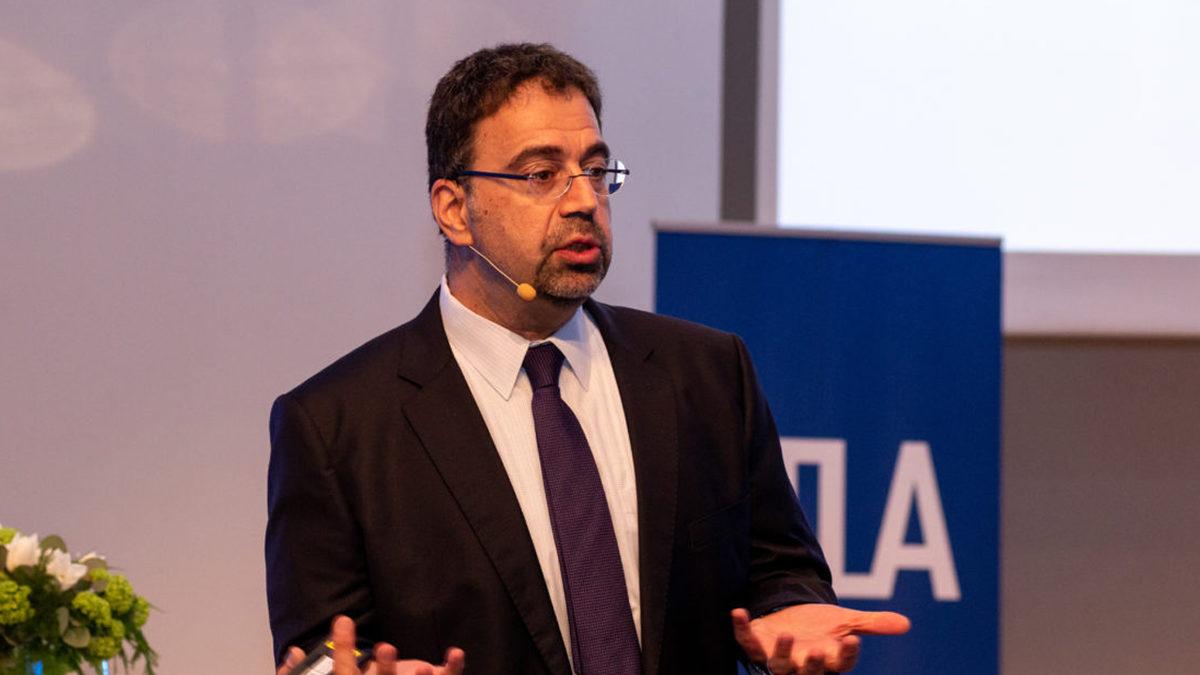 2024 Nobel Ekonomi Ödülünü Kazanan Türk Ekonomist Daron Acemoğlu Aslında Kimdir? İşte Kariyeri ve Çalışmaları