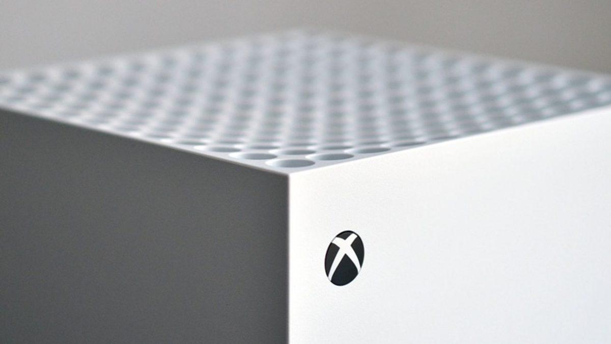 Beyaz Xbox Series X Gün Yüzüne Çıktı (Ciddi Bir Farkla...)