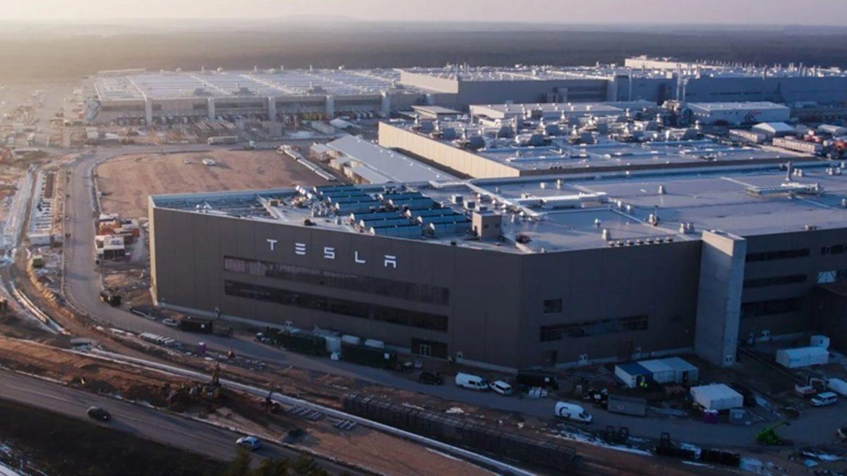 Farklı Tesla Modelleri de Türkiye’de Satışa Sunulabilir: İşte Nedeni