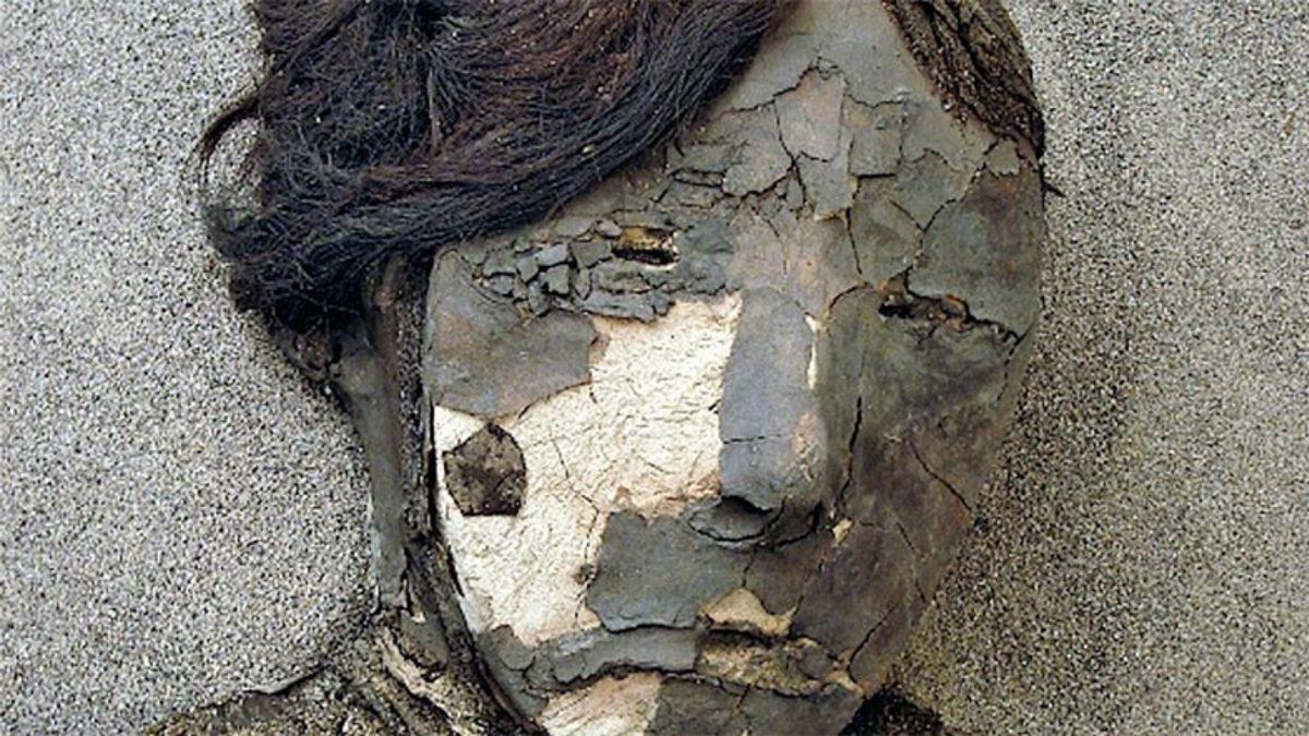 Bugün Yollarda Kullandığımız Asfaltın Yüzyıllar Önce İlk Kez Nasıl Kullanıldığını Öğrenince Şaşırabilirsiniz (Yol İçin Değilmiş)