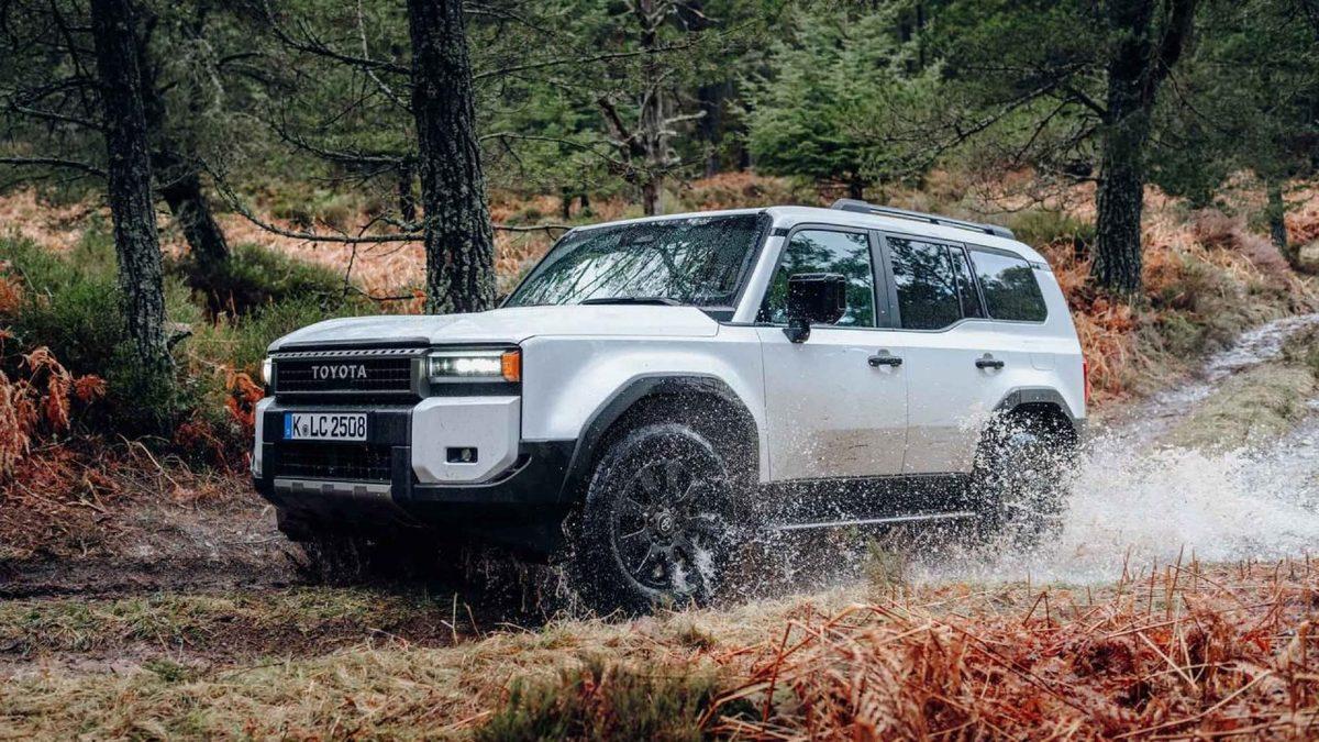 Yeni Toyota Land Cruiser Prado Türkiye’de Satışa Sunuldu (Bu Fiyata Toyota mı Olur?)