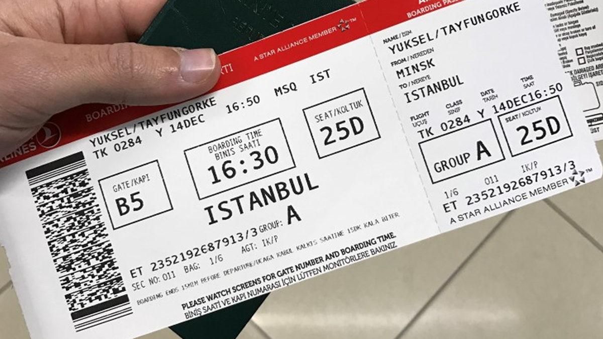 Uçak Biletlerindeki Harflerin ve Rakamların Anlamları Ne? Sosyal Medyada Biletinizi Paylaşmamanızı Gerektiren Bilgiler de İçeriyor!