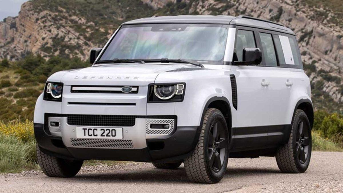 Hibrit Land Rover Defender Türkiye’de Satışa Sunuldu: İşte 