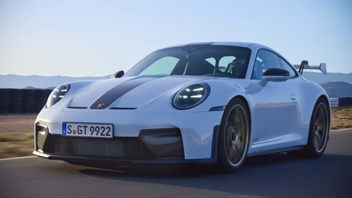Porsche 911 GT3 ve Touring Versiyonu Resmi Olarak Tanıtıldı: İşte Özellikler
