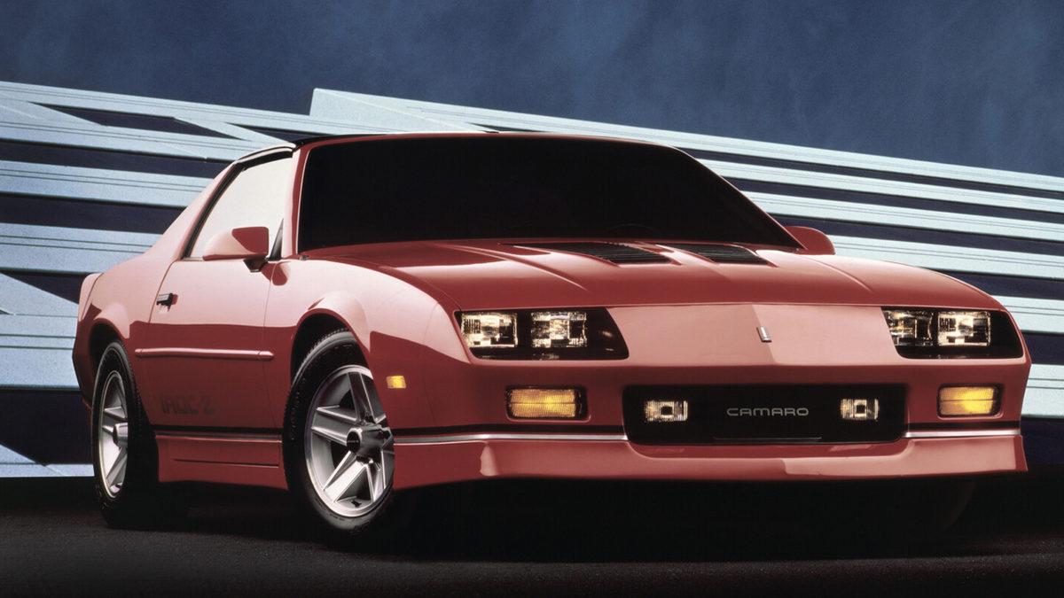 Bir İntikam Hikâyesi: Chevrolet Camaro ve Ford Mustang Kapışmasında Camaro Nasıl Amerikan Rüyası Hâline Geldi?