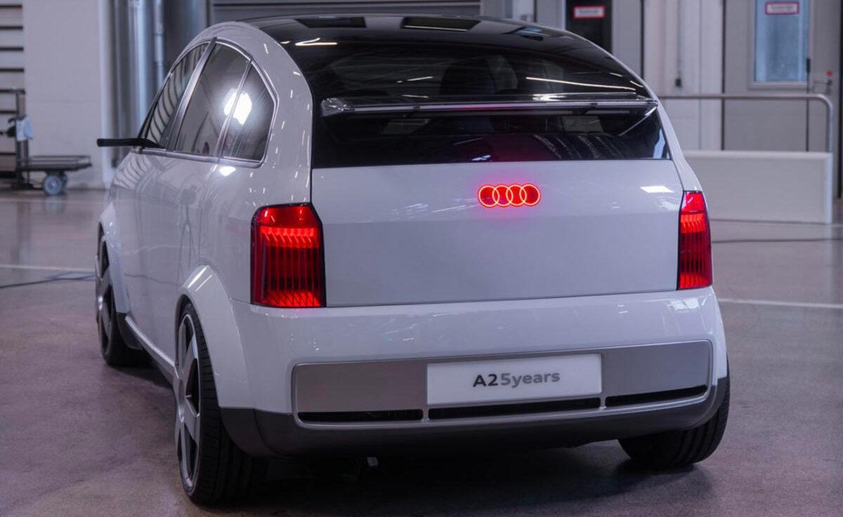 Audi A2 E-tron Tanıtıldı: 25. Yılında Elektrikli Oldu