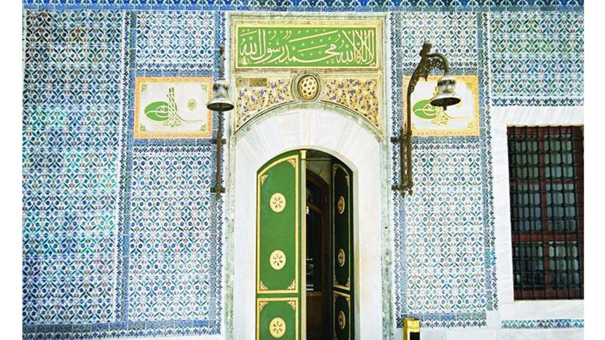 Osmanlı Döneminde Uygulanan Topkapı Sarayı’nın Kapılarının Mühürlenmesi Neden Günümüzde de Hâlâ Uygulanıyor?