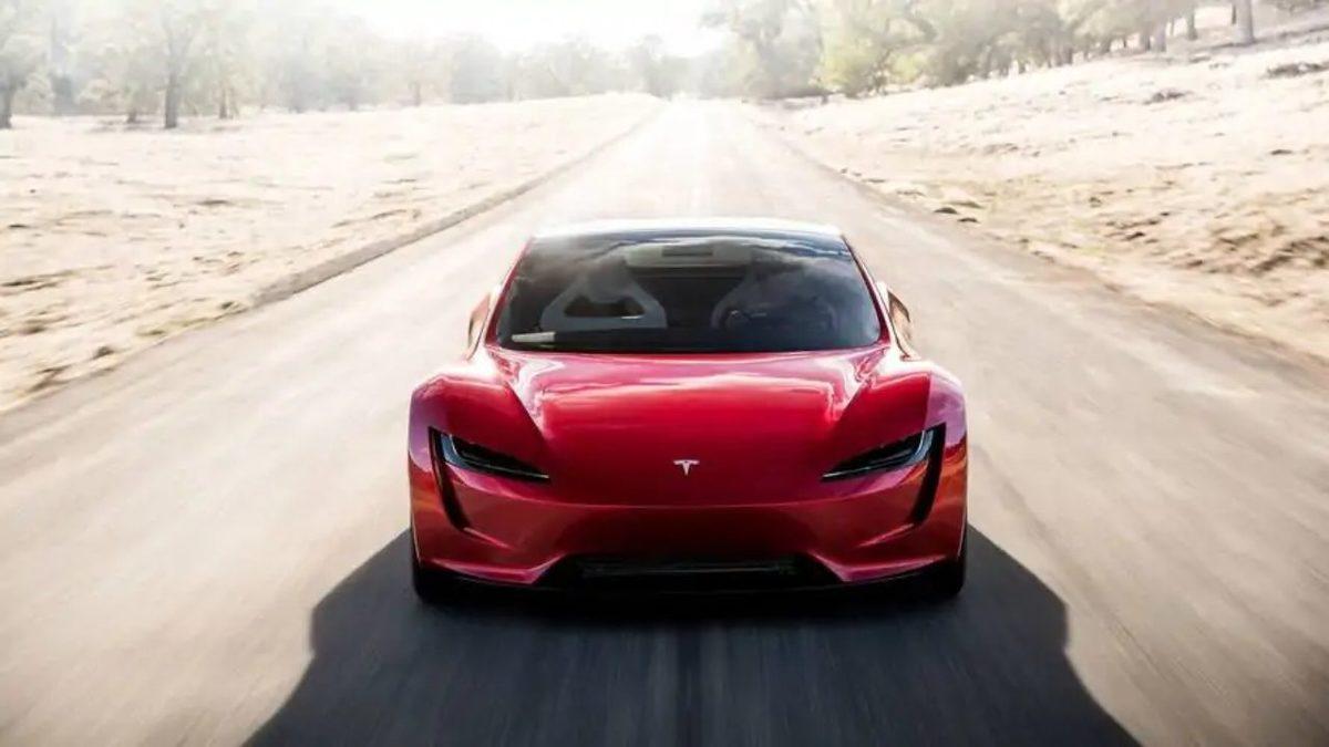 Elon Musk Yine Yolda Kaldı: Tesla Roadster’ın Çıkış Tarihi Yeniden Ertelendi! (Ne Zaman Çıkacak?)