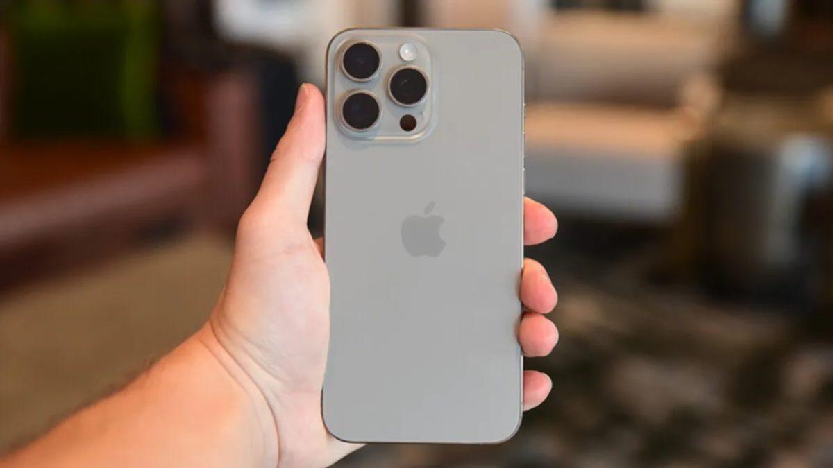 Apple’dan Radikal Bir Karar Daha: iPhone 17 Pro Max Daha Küçük Dinamik Ada ile Gelecek