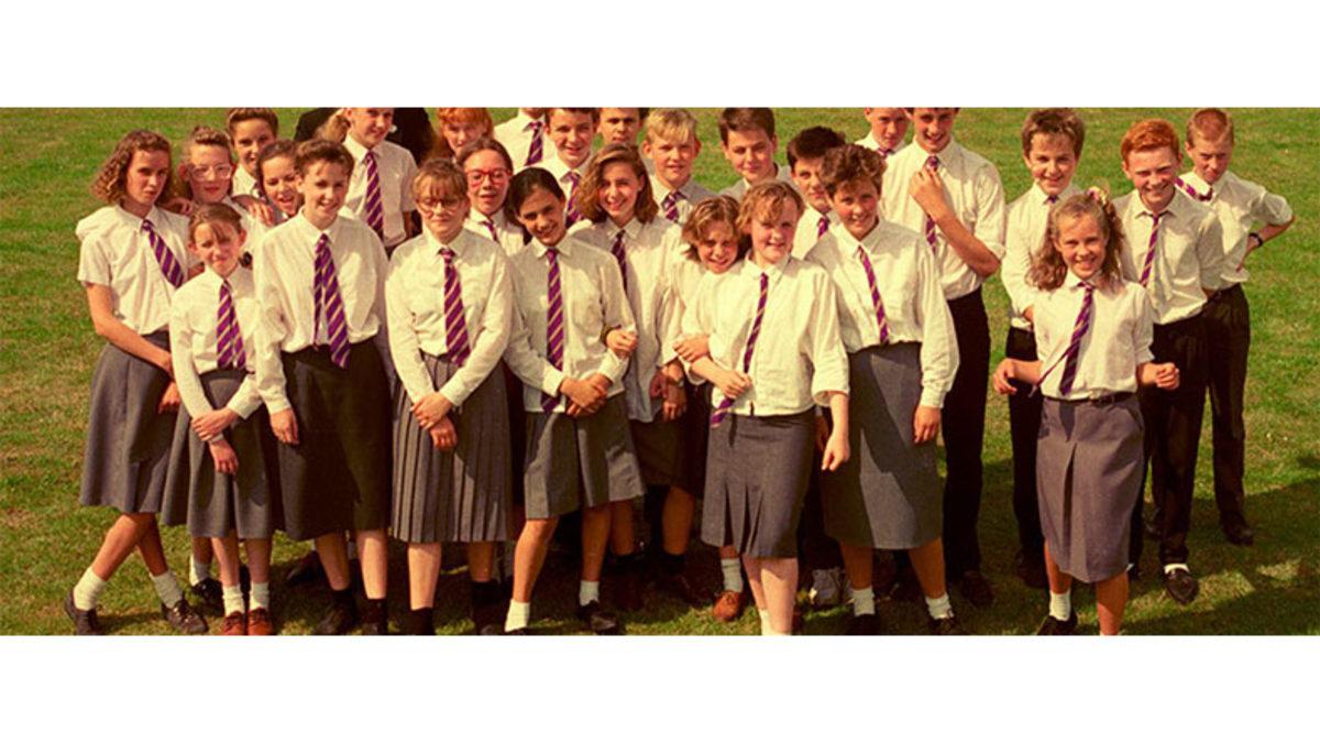 Okul Üniformaları İlk Olarak Ne Zaman Ortaya Çıktı? (Başta Sadece Yoksul Çocuklar Giyiyormuş!)