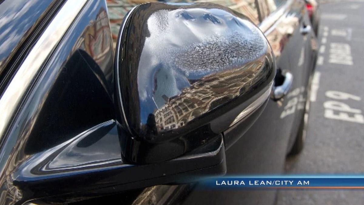 Londra’daki The Fenchurch Binası Nasıl Sokaktaki Arabaların Kaportalarının Erimesine Sebep Oldu? (Bu Sebeple Kızartma Gökdeleni de Diyorlarmış!)