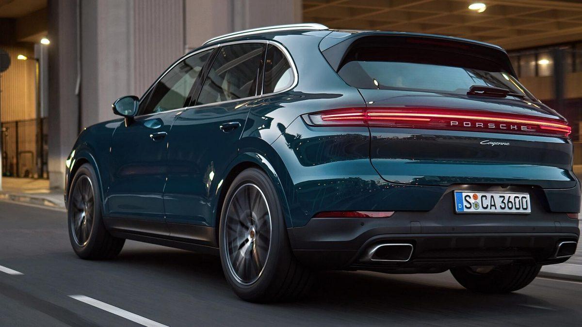 Porsche: Parası Olan Elektrikli Değil Benzinli Otomobil İstiyor