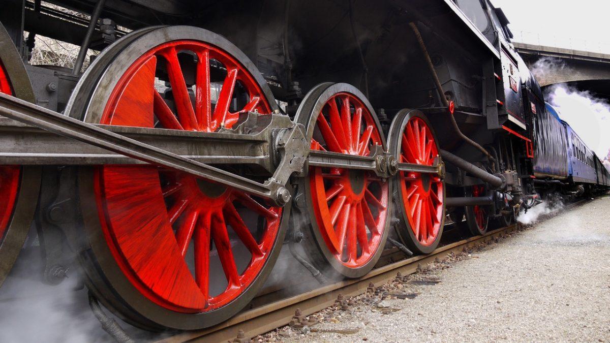 Diğer Araçların Aksine Tren Tekerlekleri Neden Kauçuk Değil de Metal? Kauçuk Olsa Vay Hâlimize...