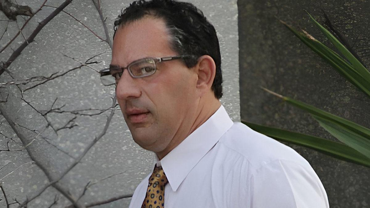 16 Yaşında Bir Çocuğun Kurduğu Şirket, Nasıl Amerika Tarihinin En Büyük Skandallarından Birine İmza Attı? (Birinin Hakkını Aramasıyla Ortaya Çıkmış!)