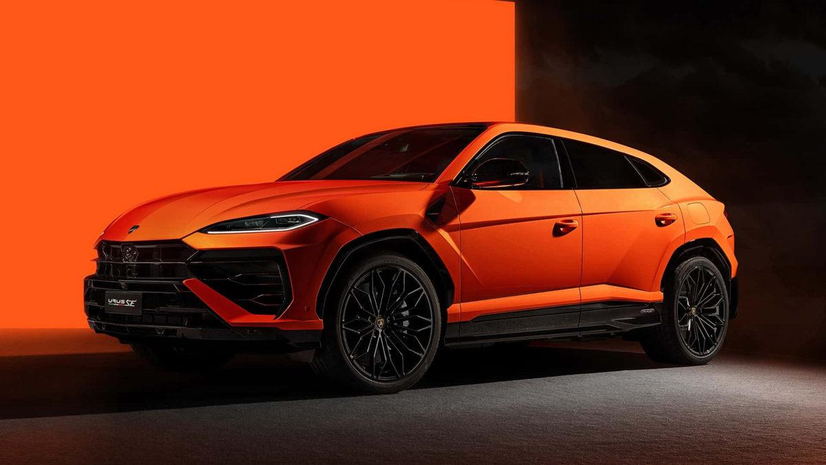 Lamborghini Urus Peynir Ekmek Gibi Satıyor: Bugün Sıraya Girsek 2026’da Alabileceğiz
