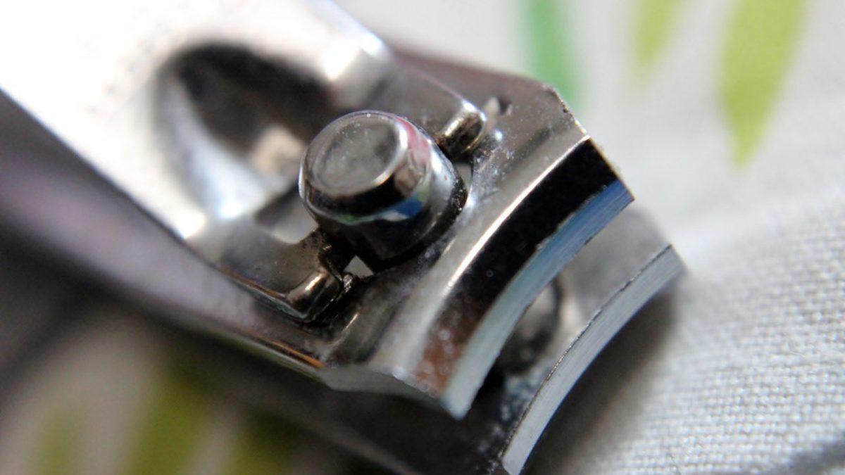 Eski İnsanlar, Tırnak Makasları Bulunmadan Önce Tırnaklarını Nasıl Kesiyordu?