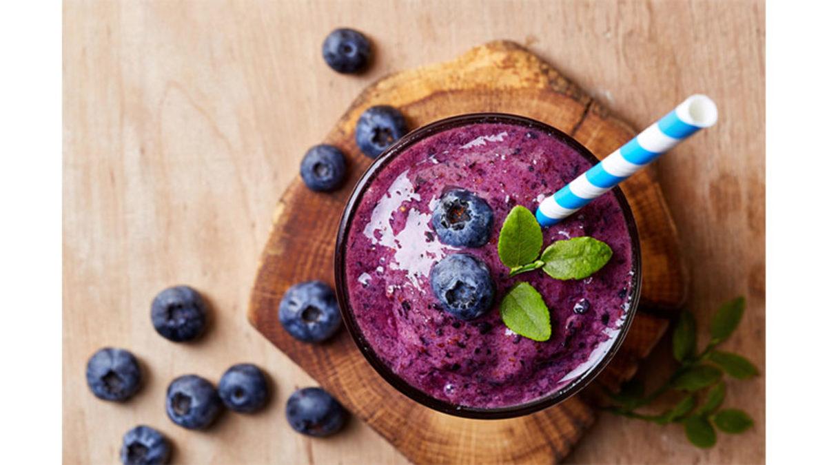 Mavi Renge Sahip Yaban Mersini Suyu Sıkıldığında Nasıl Oluyor da Mor Bir Renk Alıyor?