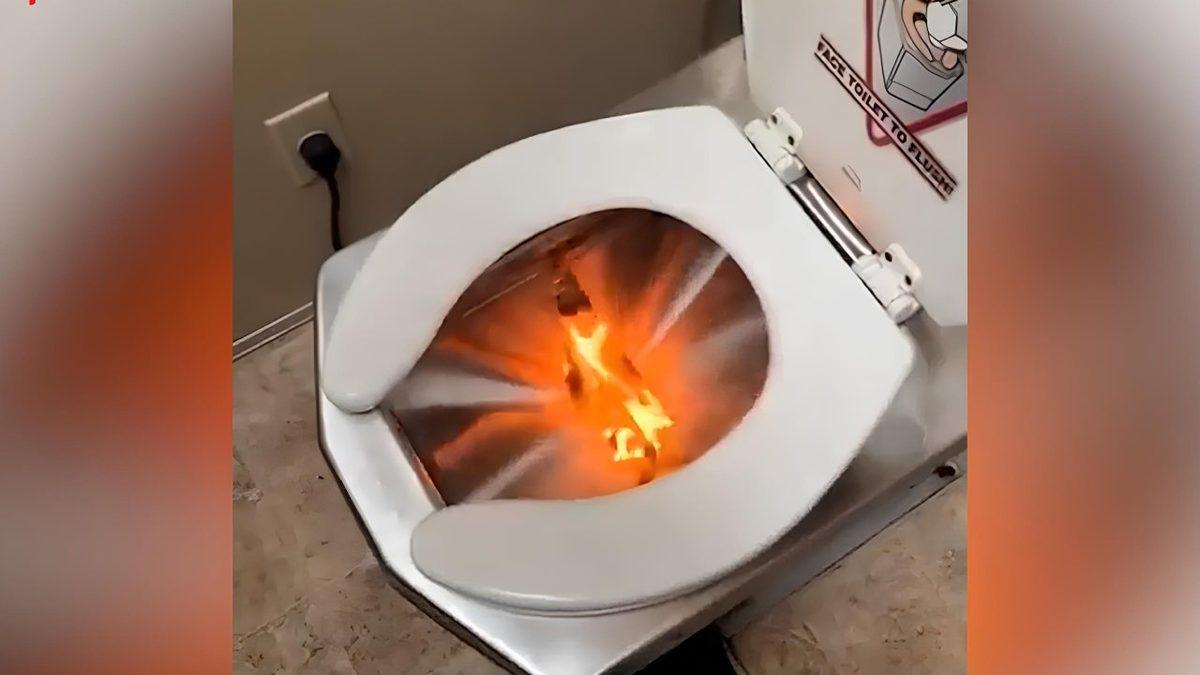 Norveç’te Suyla Değil de Ateşle Çalışan Bu Tuvalet Neyin Nesi? (Ya Otururken Yanlışlıkla Çalıştırırsak?)