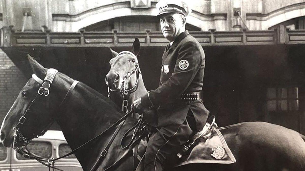 Bazı Ülkelerde Polisler Neden Hâlâ At Üstünde Devriye Geziyor? (Türkiye’de de Var!)