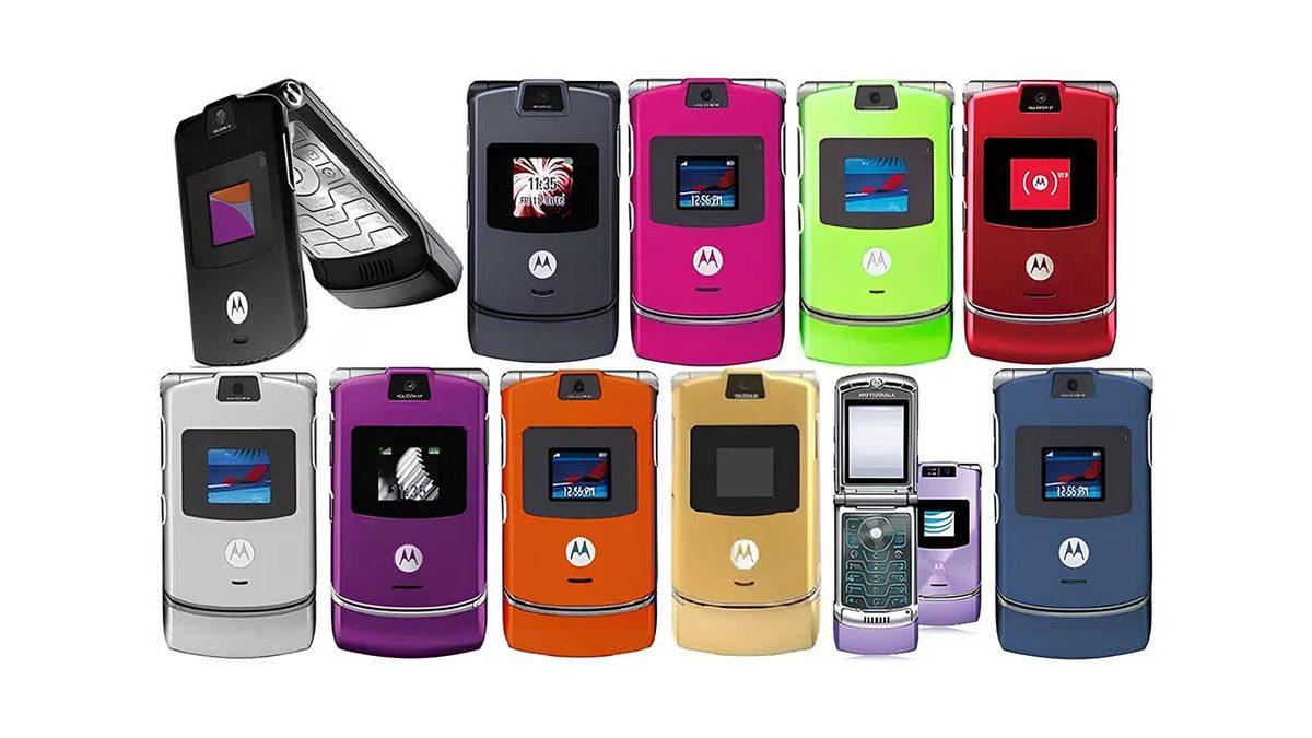 Tam 20 Yıl Öncesinin ’Çift Ekranlı Telefonu’ Motorola RAZR V3’ün Şimdi Kulaklara Şaka Gibi Gelen Özellikleri