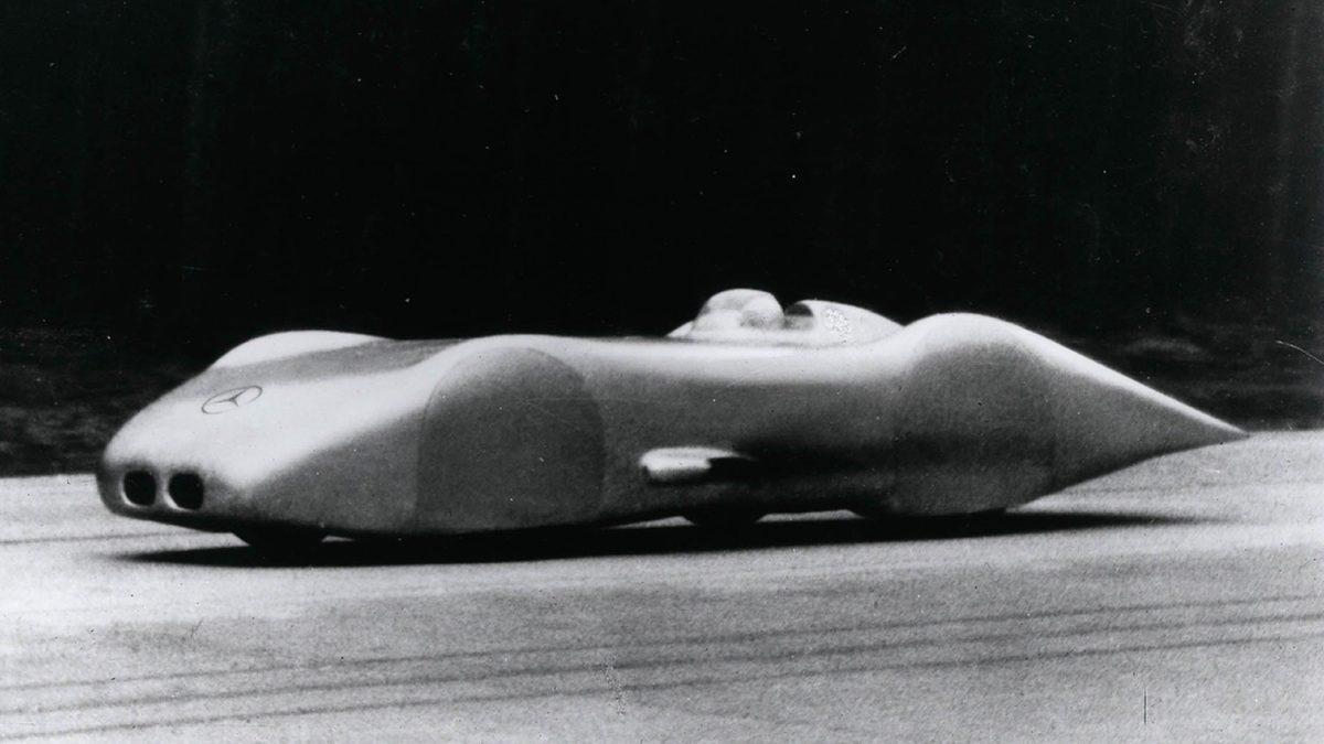 Mercedes’in 79 Yıl Boyunca Kırılamayan Hız Rekoru: O Dönem İçin Akılalmaz!