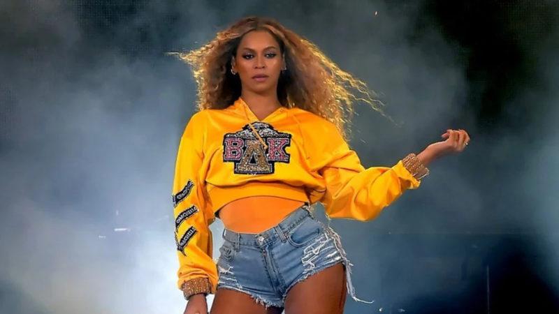 Netflix, Canlı Yayının Tadını Aldı: Beyonce’nin NFL Şovu Canlı Yayınlanacak