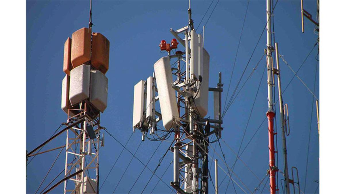 Elektrik Kesintisi Sırasında Cep Telefonu Sinyali Nasıl Oluyor da Kaybolmuyor?