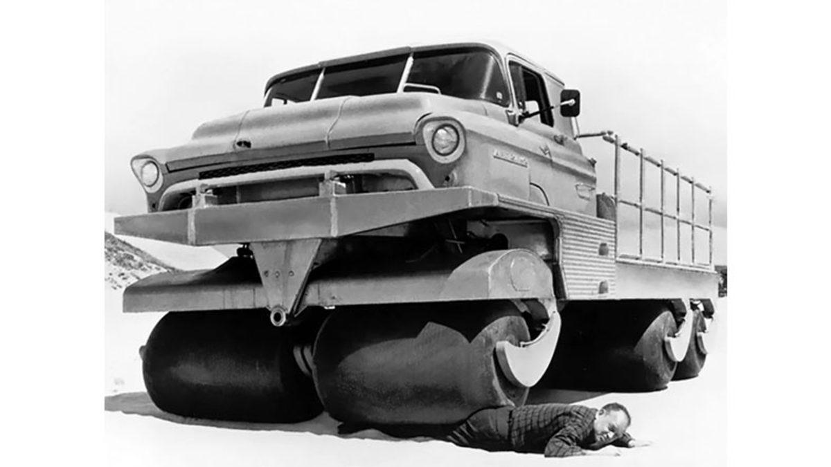 Her Türlü Yüzeyde Hareket Edebilen Bu Lastik Türü Neden Günümüzde Yok? (Eski Teknoloji Günümüzden Daha İleriymiş!)