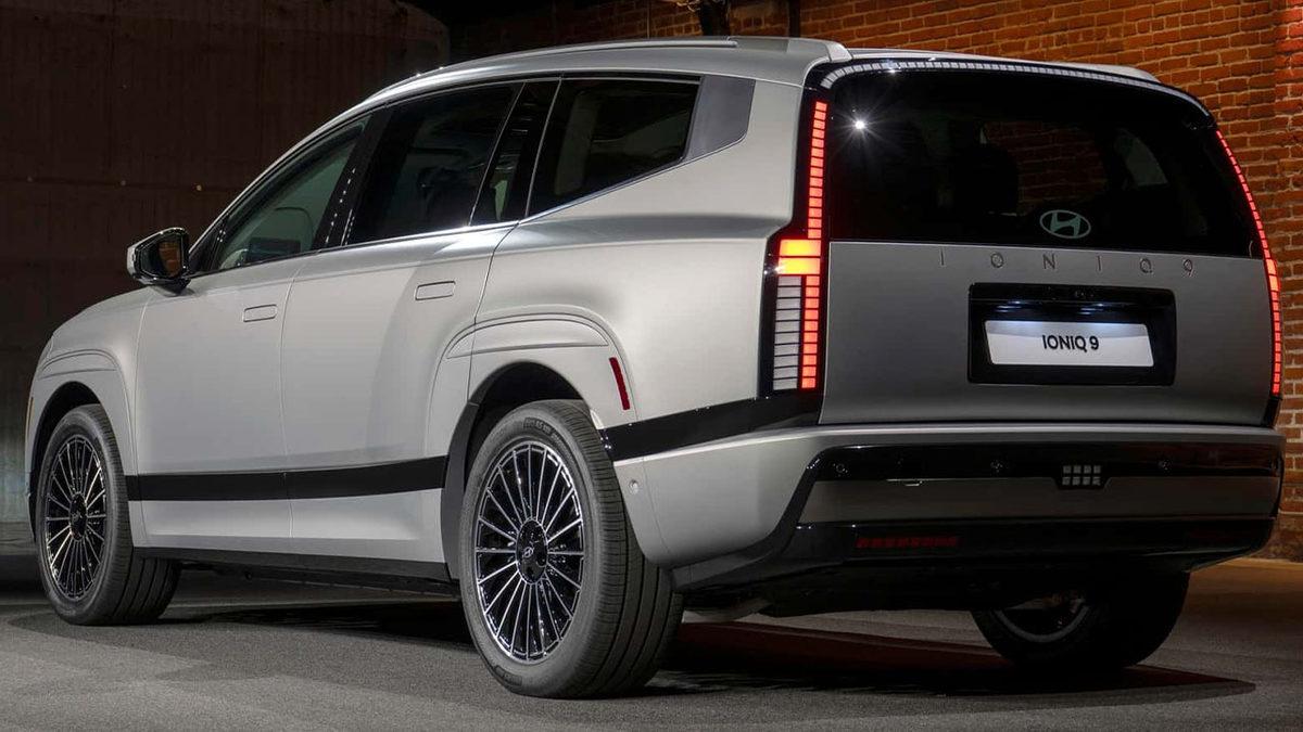 Hyundai, En Büyük Elektrikli SUV Modelini Tanıttı: Karşınızda IONIQ 9!