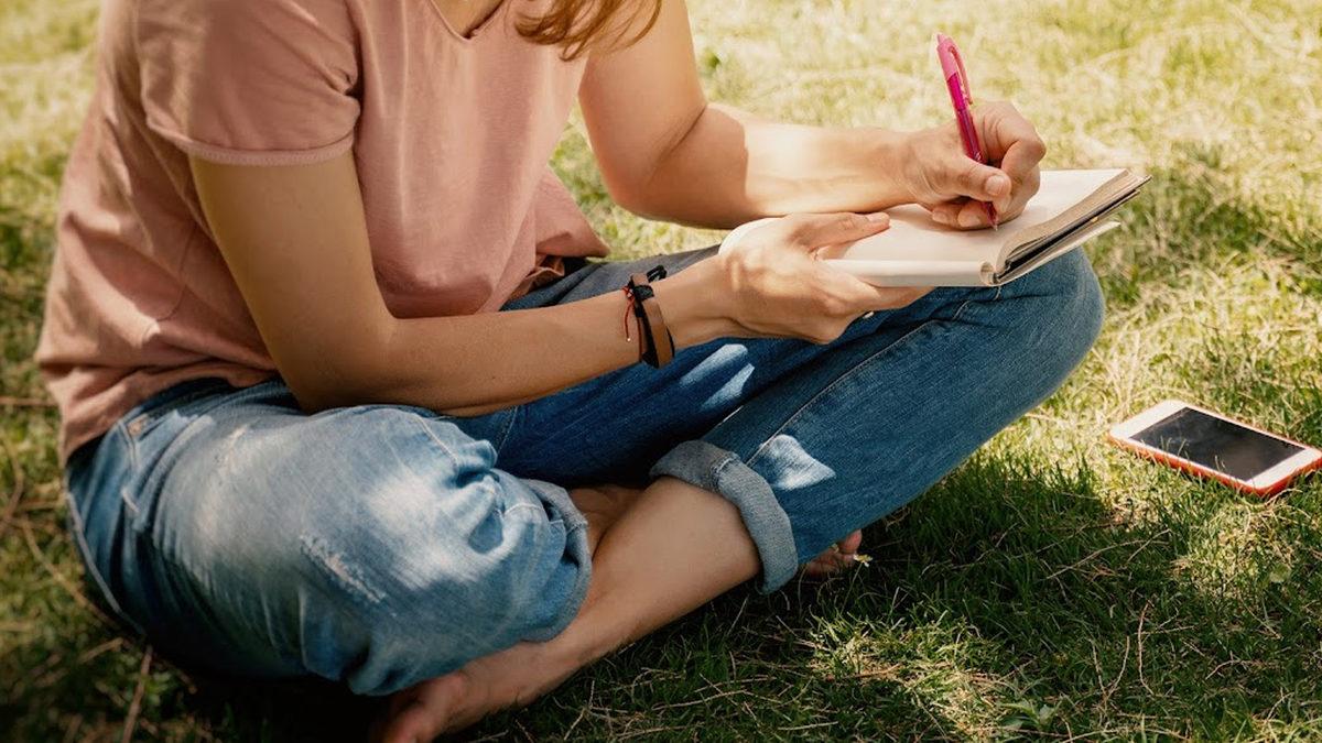 Alın Bir Kalem ve Kâğıt, Bilim Açıklıyor: Düşüncelerinizi Kâğıda Dökmenin Zihinsel ve Fiziksel Faydaları Neler?