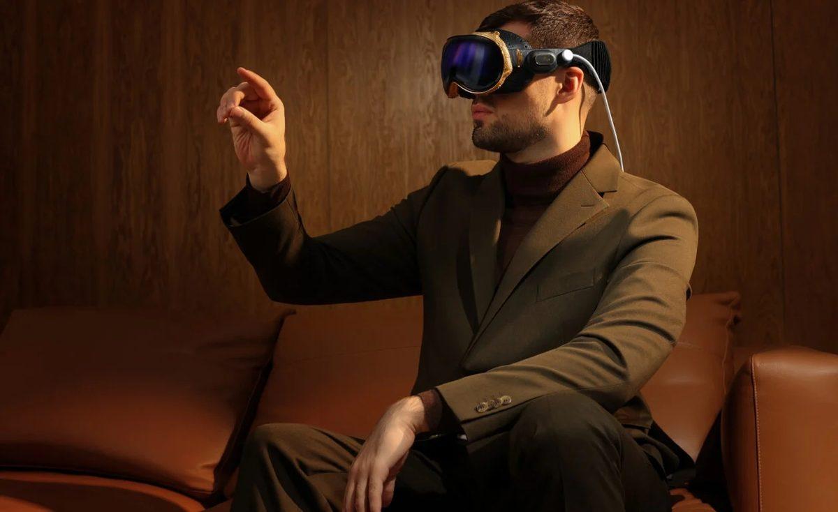 24 Ayar Altınla Kaplı Dünyanın İlk Özel Yapım Vision Pro’suyla Tanışın: Bu Fiyatı Çift Böbrek Bile Karşılamaz