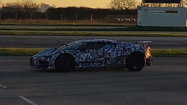 Bugatti Tourbillon, Kamuflajlar İçinde Görüntülendi: V-16 Motorunun Kükremesini Dinleyin!