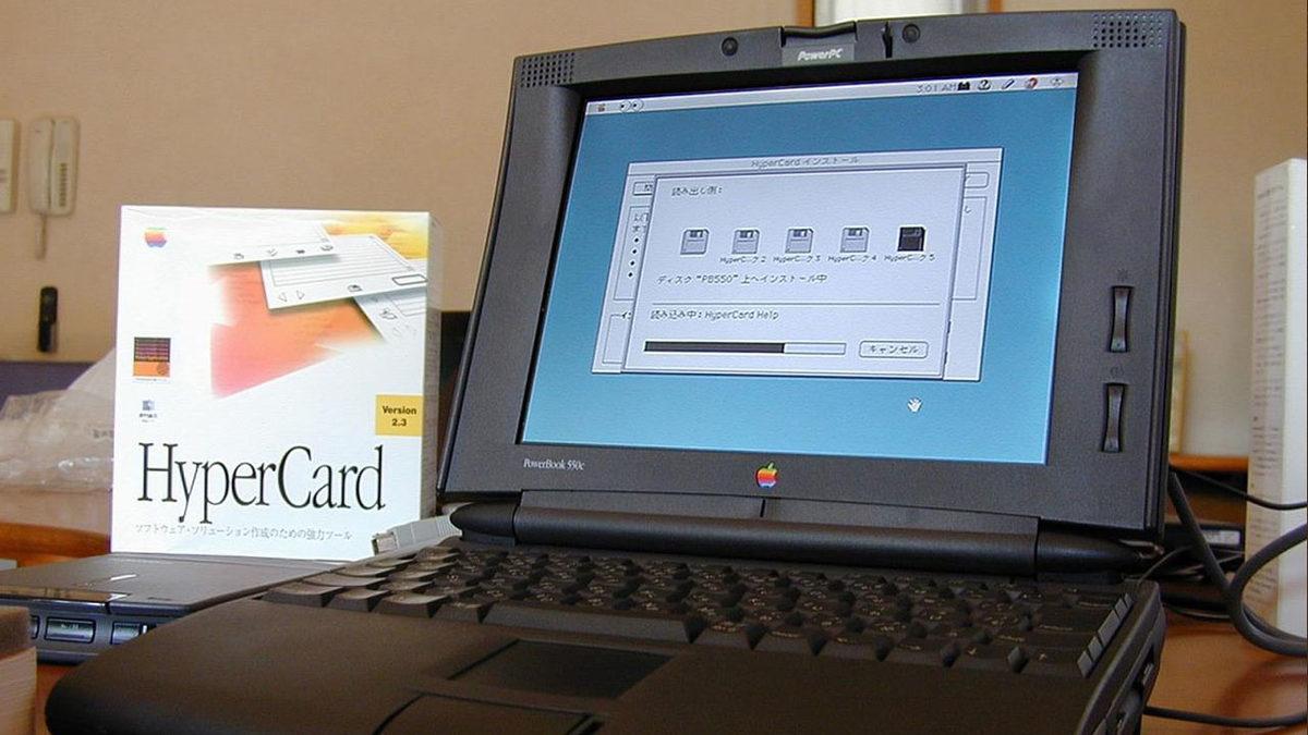 İlk Web Tarayıcısı Olabilirdi: Geleceği Gören Ama Kendi Çağını Geçemeyen Bir Teknoloji Apple HyperCard’ı Anlattık