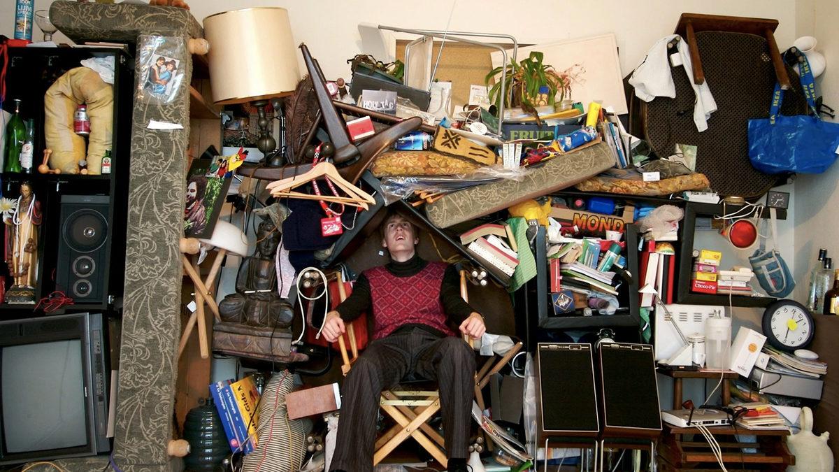 Dağınık Bir Ev, Dağınık Bir Masa... Düzensizlikler Bizi Daha da Kaygılı Hâle mi Getiriyor? Bilim Buna Ne Diyor?