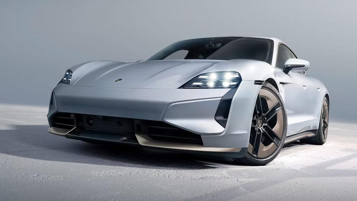 Porsche de Kervana Katıldı: Benzinli Otomobil Üretimi Devam Edecek